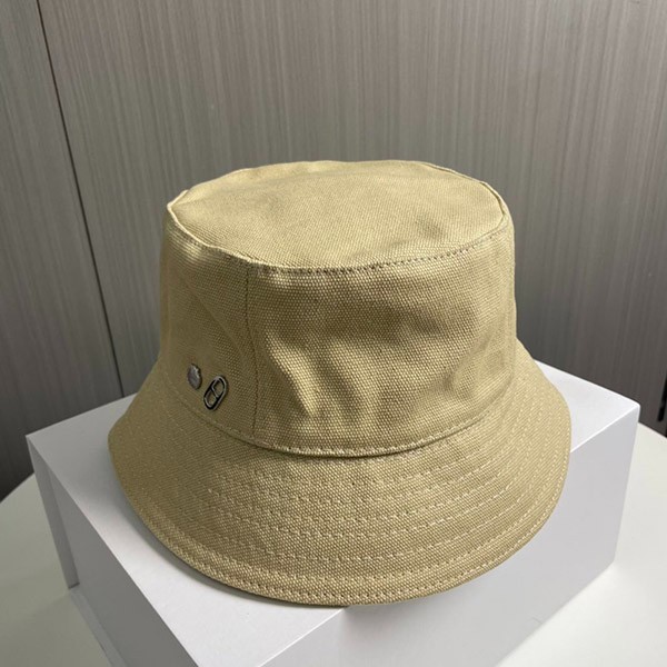 【お出かけに最適♪】エルメス Calvi シーシェルバケットハット コピー H241065